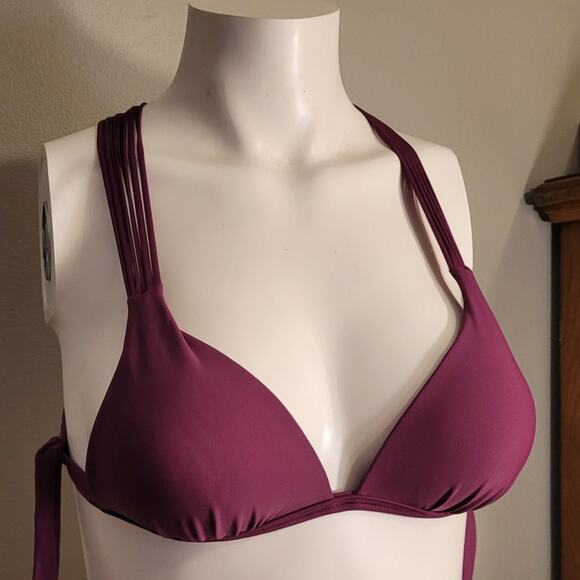 Gossip Burgundy Crochet Padded Push-Up Bikini Top Size Small Boho Festival Indie - Picture 1 of 10